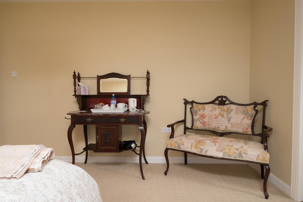 Bed and Breakfast Ashwood House Corrandulla Екстер'єр фото